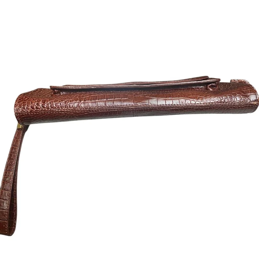 Talbots women's brown genuine leather zip clutch wristlet bag purse cardholder